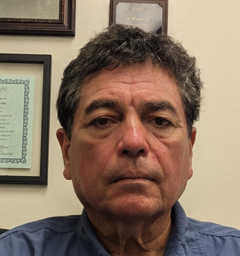 Headshot of Ramon E. Lopez